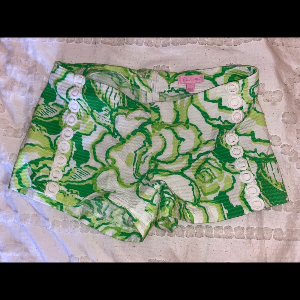 Lilly Pulitzer Shorts - Size 2